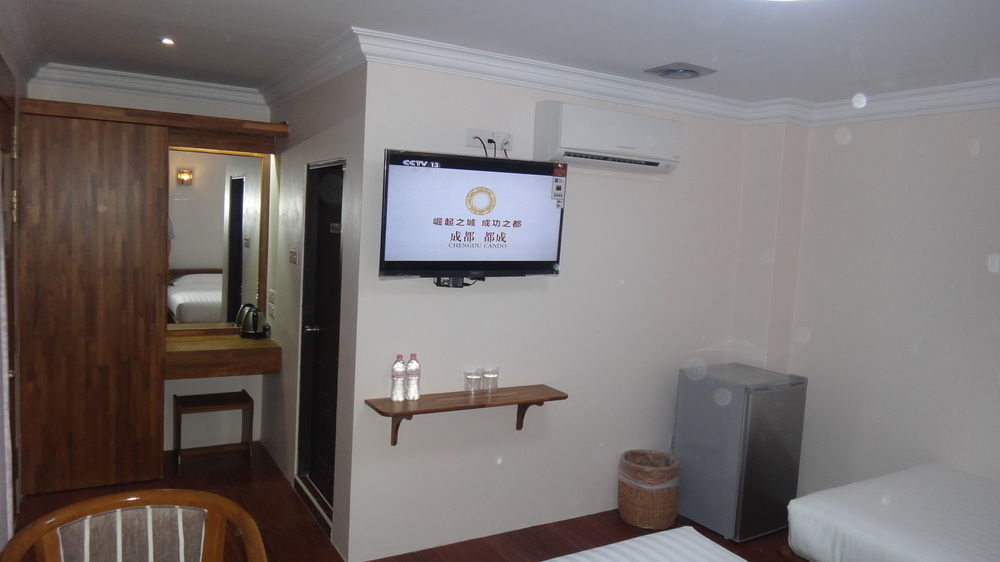 Chit Sayar Hotel Yangon Exterior photo